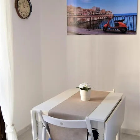 Apartment La Maiolica Casa Vacanze E Lavoro Siracusa Syracuse
